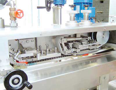 Encapsuladora lineal - LS100 - FMT - automática / de botellas