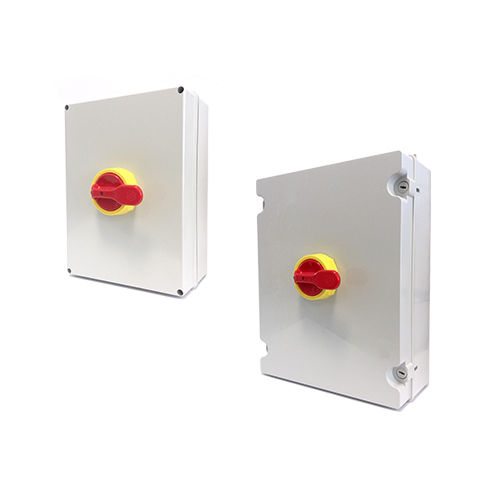 Caja eléctrica de pared - Apparecchi completi in cassetta termoplastica - Serie SQN - Giovenzana International B.V. - de termoplástico / industrial / de bloqueo
