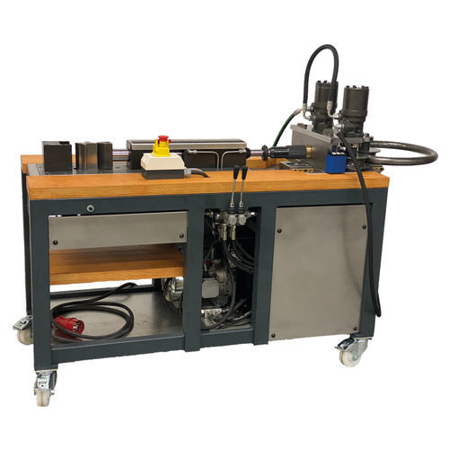 Máquina curvadora hidráulica - VARIO III - Gelber-Bieger GmbH - para perfiles planos / con 3 rodillos motores / horizontal