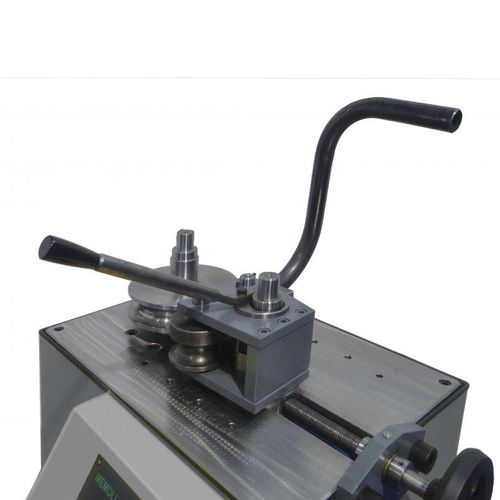 Máquina curvadora motorizada - 80 - Gelber-Bieger GmbH - con pedal / de tubos / de mandril
