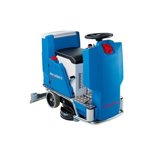 Fregadora con operador a bordo - ARA 66|BM 70 - columbus - alimentada por batería / compacta
