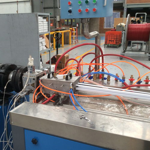 Línea de extrusión para canaletas de cableado - SJYF-180, SJYF-240 - Jiangsu Xinrongplas Machinery Co., Ltd - de doble tornillo / de perfiles / para PVC