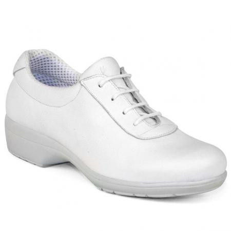 Calzado de seguridad para mujer - KUMA - CALZATURIFICIO MONTEBOVE SRL - para la industria agroalimentaria / para el sector médico / resistente al agua