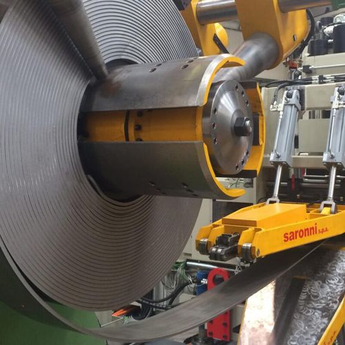Línea de alimentación para procedimientos de corte fino - Elma machine - alto espesor