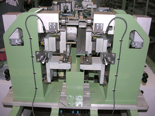 Máquina de punzonado de automática - MS 100 - Baruffaldi Plastic Technology - mecánica / para perfiles de plásticos / para perfiles de persiana