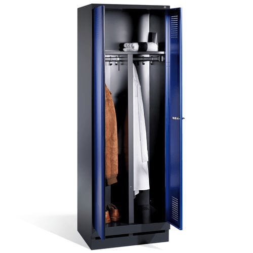 Armario de vestuario para ropa de trabajo - S series - C + P Möbelsysteme - con ventilación