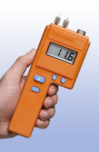 Humidímetro para madera - J-2000 - Delmhorst Europe - con sonda de penetración larga / con visualizador digital / portátil de mano