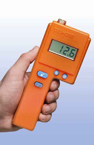 Humidímetro para algodón - C-2000 - Delmhorst Europe - por medida de conductividad / con visualizador digital / portátil de mano