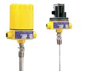 Interruptor de nivel capacitivo - J200 series - Clark-Reliance - de admitancia RF / para líquidos / roscado