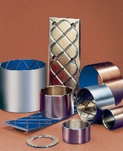 Cojinete liso de acero inoxidable - bm®/9P series - Federal-Mogul Deva GmbH - autolubricante / de paredes delgades