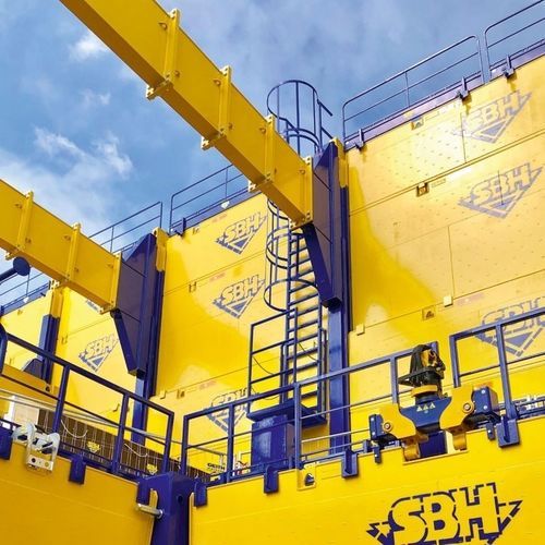 Escalera de acero - SBH Tiefbautechnik