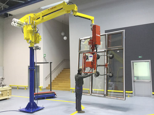 Manipulador para puertas y ventanas - DALMEC - neumático / con toma en vacío / para material de construcción