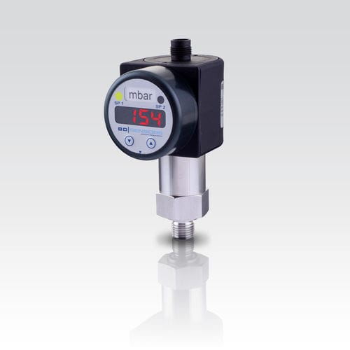 Presostato-vacuostato electrónico - DS 210 - BD|SENSORS GmbH - diferencial / de vacío / para líquido y gas