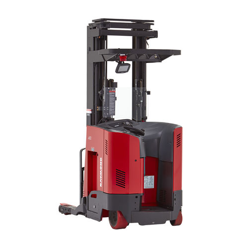 Carretilla retráctil alimentada por batería - 7200 - Raymond - para conductor de pie / para pasillos estrechos / para cámara de frío