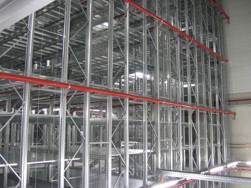 Sistema de estanterías para depósito de almacenamiento - P90 - DEXION - con tablas / para almacenamiento plano / dinámico