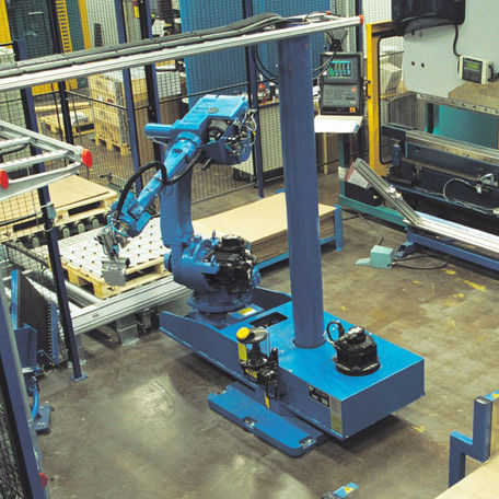 Célula robotizada de manipulación - MH50 - YASKAWA Europe GmbH - para prensa plegadora