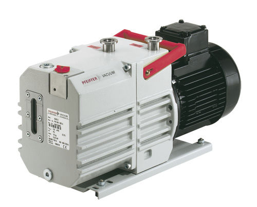 Bomba de vacío de paletas - Duo 5 M series - Pfeiffer Vacuum+Fab Solutions - lubricada / de 2 etapas / compacta