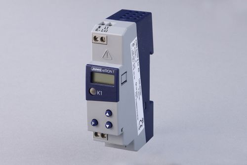 Regulador de temperatura con pantalla LCD - 701 - M&C TechGroup Germany GmbH - termoeléctrico / programable / en riel DIN