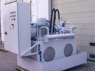 Grupo hidráulico con motor eléctrico - Universal Hydraulik GmbH