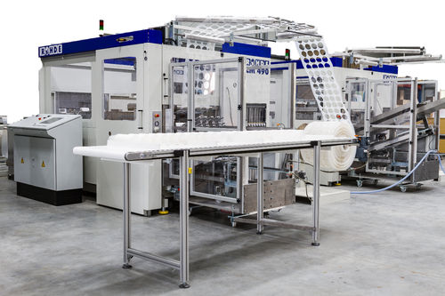 Termoformadora alimentada por rodillo - CM series - Rohde Maschinenbau GmbH - para la producción de vasos / automática / de aire comprimido