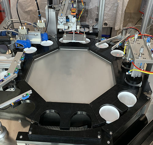 Ensambladora automática - JRE280 - EMBATHERM OPERCULES - para aplicaciones industriales / para juntas de estanqueidad / con mesa rotativa