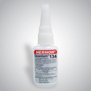 Cola cianoacrilato - Quantum® 134 - Hernon Manufacturing - para plástico / monocomponente / industrial