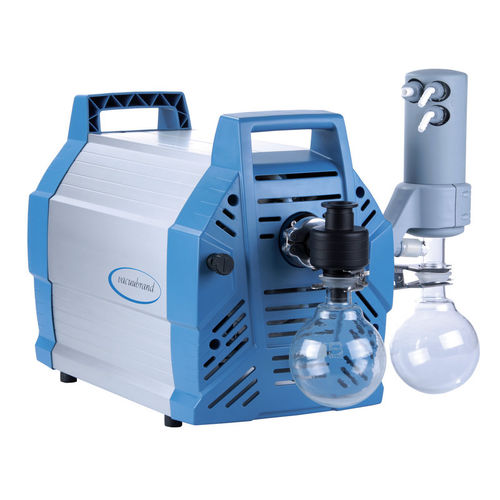 Bomba de vacío de membrana - MD 12C NT +AK+EK - VACUUBRAND - sin aceite / 230 V CA / de 3 etapas