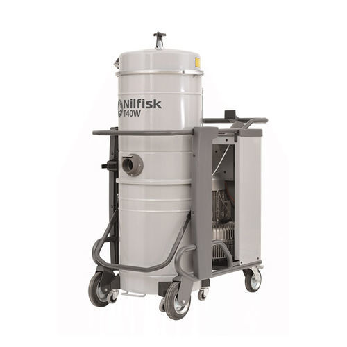 Aspirador industrial - C_T40W L50 series - Nilfisk - de polvo nocivo / trifásico / móvil