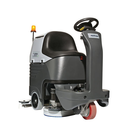 Fregadora con operador a bordo - BR652/752 series - Nilfisk - alimentada por batería / compacta