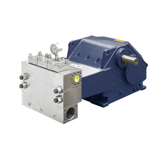 Bomba de émbolo - Type 330 ARP - WOMA GmbH - de agua / de aceite / estacionaria