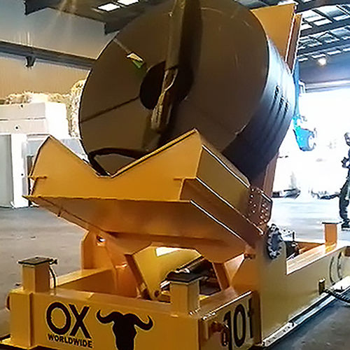 Volteador-volcador de barriles - LR Series - Ox Worldwide - de carga / eléctrico / hidráulico