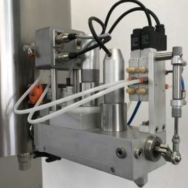 Dosificador para medios de alta viscosidad - CS series - Tecnicoll Srl - volumétrico / para la industria cosmética / continuo