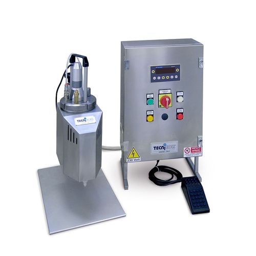 Máquina de fusión con bomba de engranajes - CK series - Tecnicoll Srl - para productos cosméticos / de aluminio / en miniatura