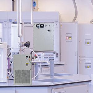 Refrigerador de agua - MC series - BV Thermal Systems - de laboratorio / de absorción