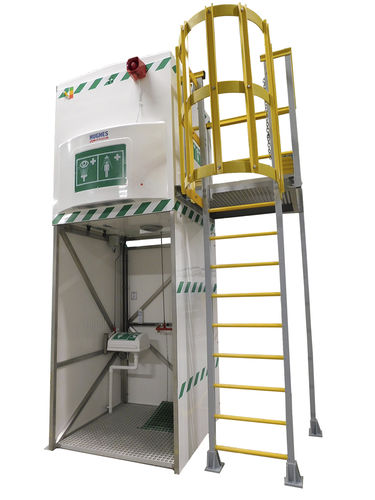 Podio de seguridad - GRP-LADDER - Hughes Safety Showers