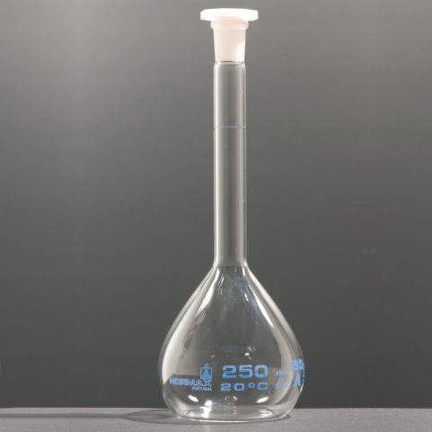Matraz aforadas - Normax - Fábrica de Vidro Científico - de fondo plano / de vidrio borosilicato / para laboratorio