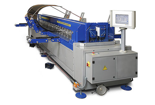 Máquina de soldar a tope - SM - Wegener International GmbH - controlada por PLC / para plástico