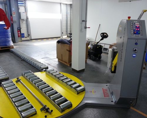 Envolvedora con plataforma giratoria - ERIMAC - automática / de bidones / para palés