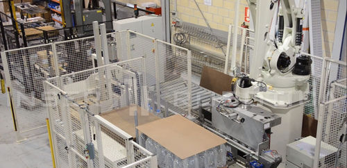 Paletizador robotizado - Inser Robótica S.A - para botellas / agua