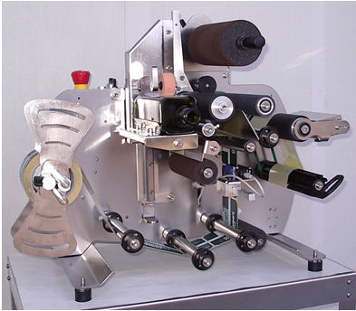 Máquina de etiquetado semiautomática - IC Filling Systems LTD - para botellas / para etiquetas autoadhesivas