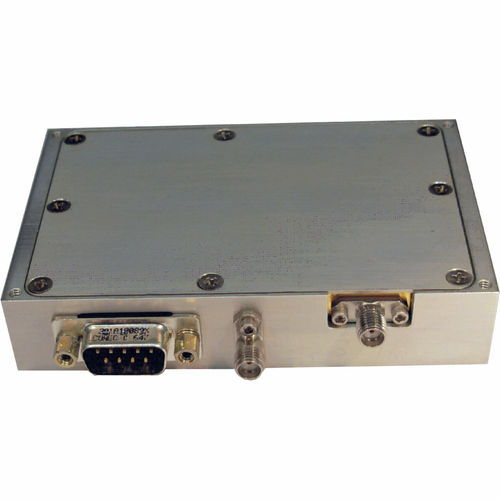 Sintetizador microondas - SNY-0410-510-01 - Giga-tronics Incorporated