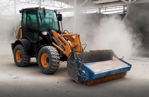 Barredora con operador a bordo - CEPILLOS SACEMA - para excavadora / para tractor / para minicargadora