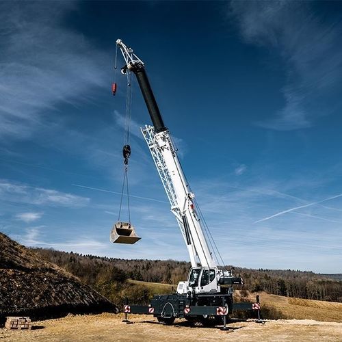 Grúa para terreno difícil - LRT 1100-2.1 - Liebherr Cranes - móvil / plegable / de elevación