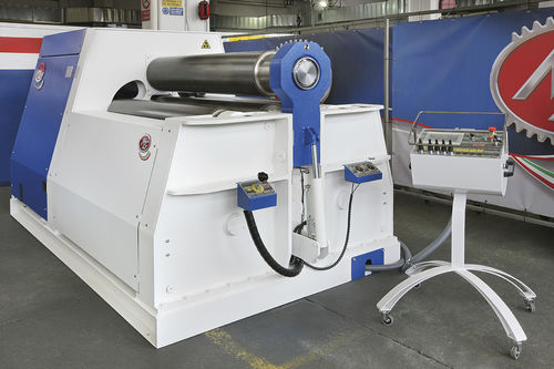 Máquina roladora de 4 rodillos - M1530D - MG S.R.L. - hidráulica / de alta precisión / a medida