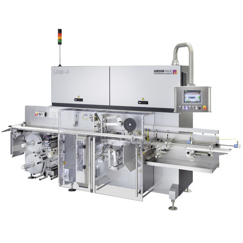 Máquina de embalaje de film plegado - LRM-S - LOESCH Verpackungstechnik GmbH + Co. KG - automática / para producto de chocolates / para la industria panadera
