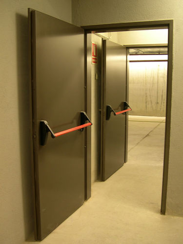 Puerta peatonal - EI-90 - Talleres Alfa Torres - acristalados / industrial / para interior