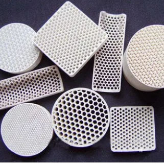 Panal de abeja de cerámica - North Refractories Company - para la distribución / de forjado