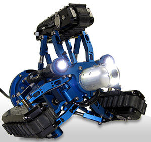 Robot de inspección de orugas - Versatrax Vertical Crawler™ - Inuktun InCommand Robotics LLC - con iluminación de LED / estanco / funcionamiento vertical