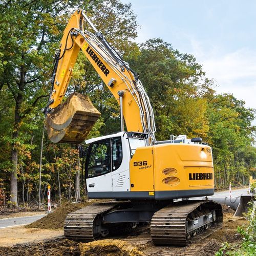 Excavadora de grandes dimensiones - R 936 - Liebherr Excavators - con orugas / Tier 4 final / para obra de construcción
