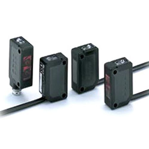 Sensor fotoeléctrico de tipo barrera - SA1E  series - IDEC - con supresión de fondo / fotoeléctrico retroreflectivo polarizado / rectangular